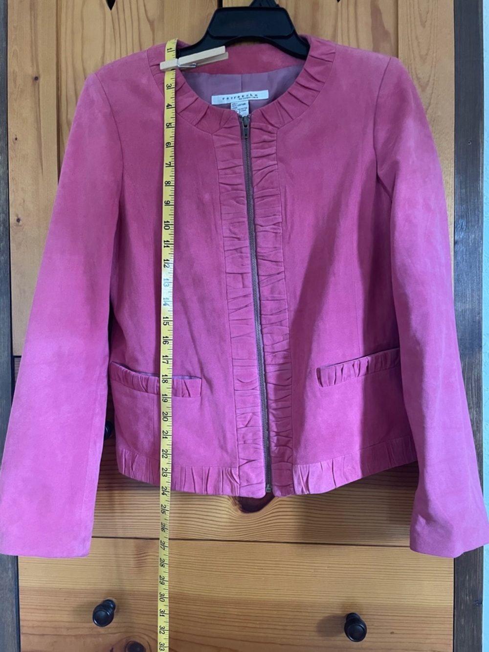 Pink suede zippered blazer by Esther Chen size M